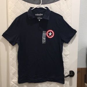 Hot Topic Marvel Men’s Shirt